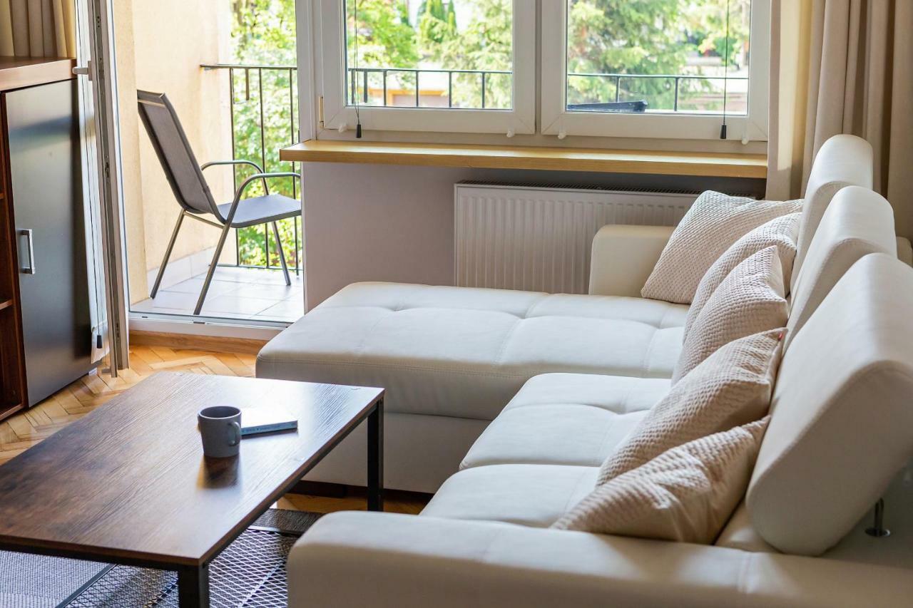Apartamenty Park Zdrojowy By Renters 슈비노우이스쳬 외부 사진